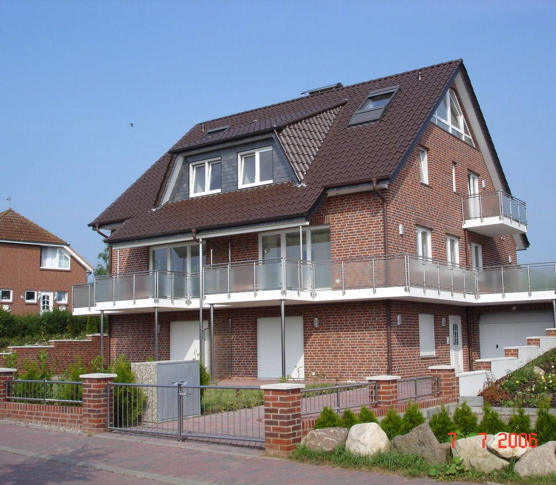 Maurerarbeiten, Erdarbeiten, Betonarbeiten, Pflasterarbeiten, Hauke Ewers Bau GmbH, Seit 1994, 5 Mitarbeiter, Qualität, Arbeiten, Referenzen, Leistungen