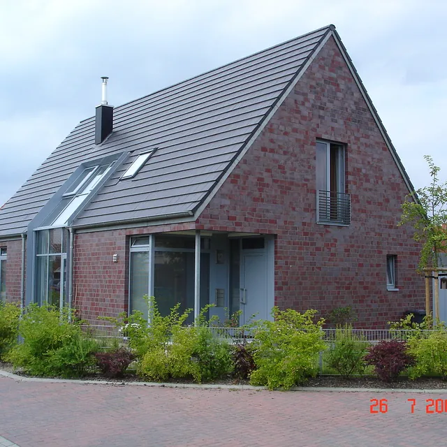 Zeitgemäßes Klinkerhaus in Schleswig-Holstein – Maurer- und Betonarbeiten vom regionalen Baupartner